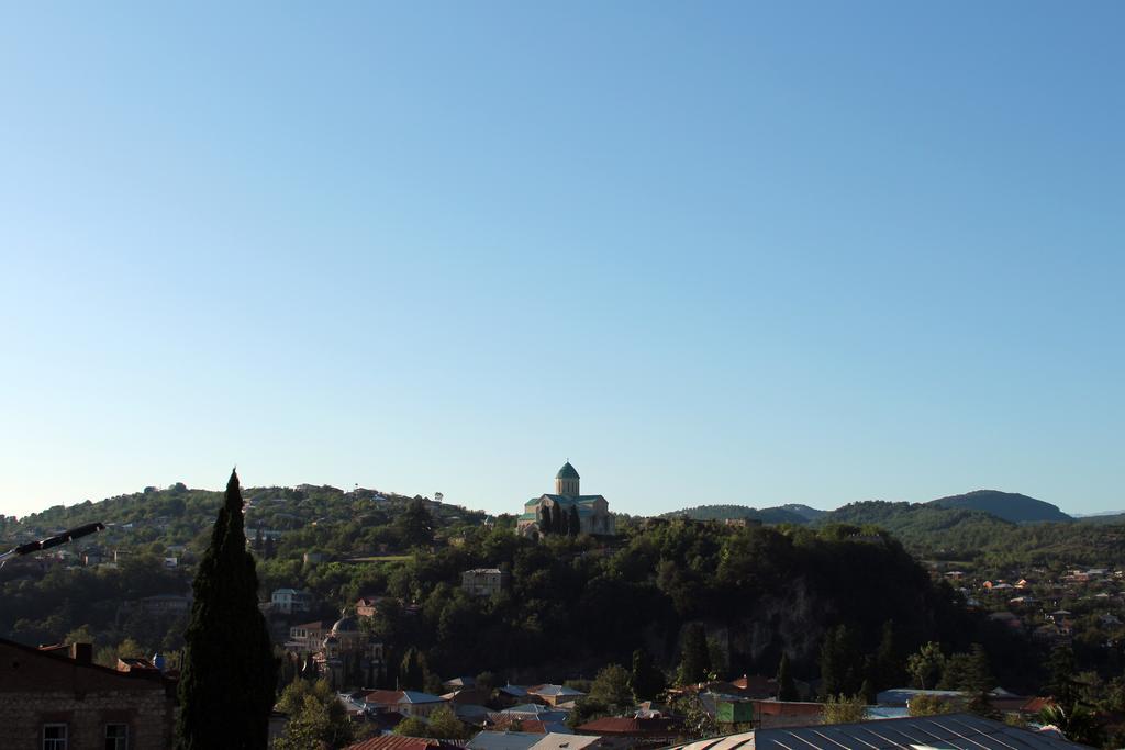 Guesthouse Panorama Koetaisi Buitenkant foto