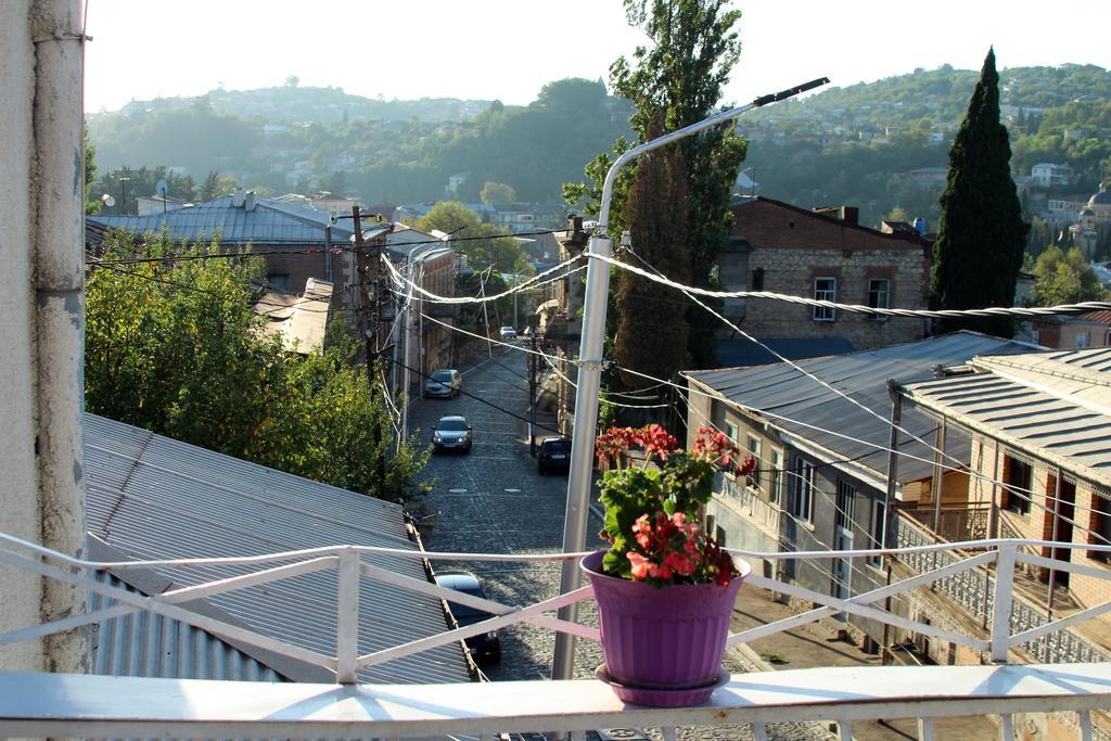 Guesthouse Panorama Koetaisi Buitenkant foto
