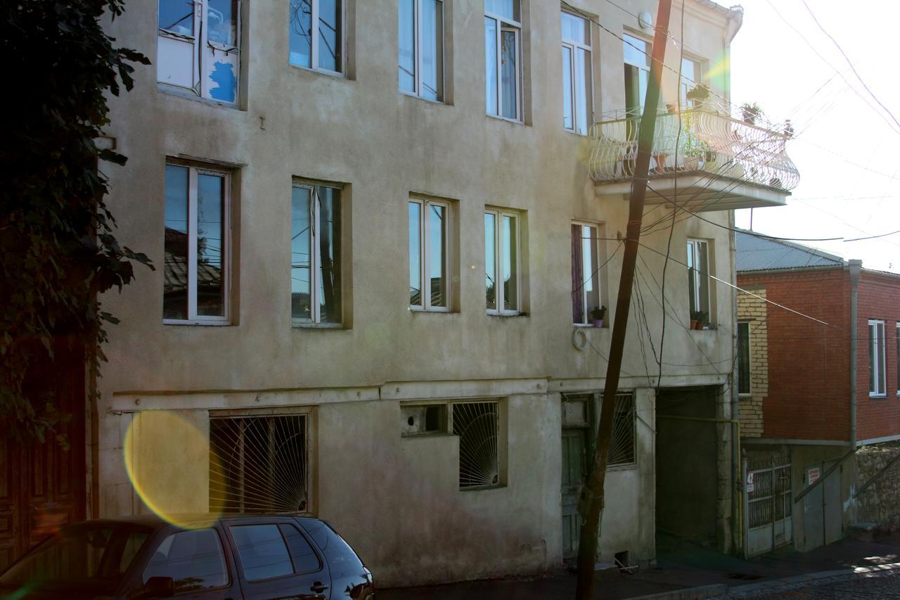 Guesthouse Panorama Koetaisi Buitenkant foto