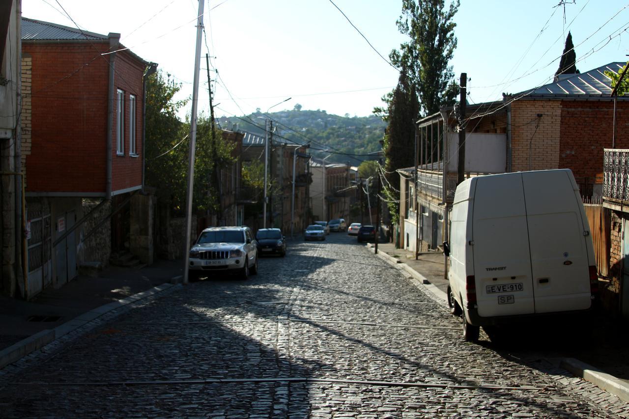 Guesthouse Panorama Koetaisi Buitenkant foto