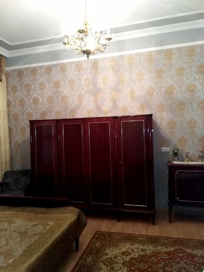 Guesthouse Panorama Koetaisi Buitenkant foto