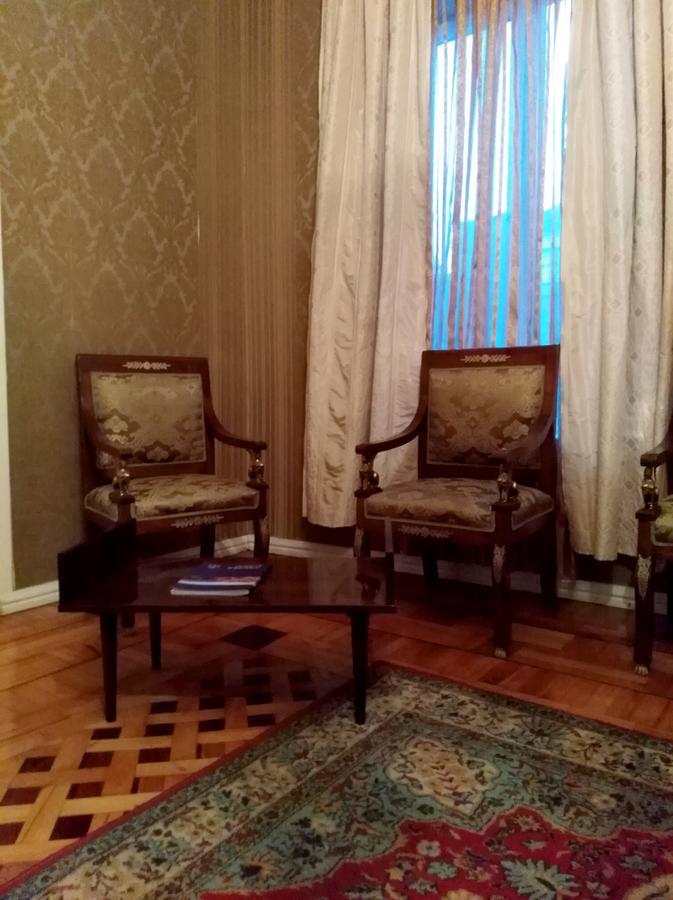 Guesthouse Panorama Koetaisi Buitenkant foto