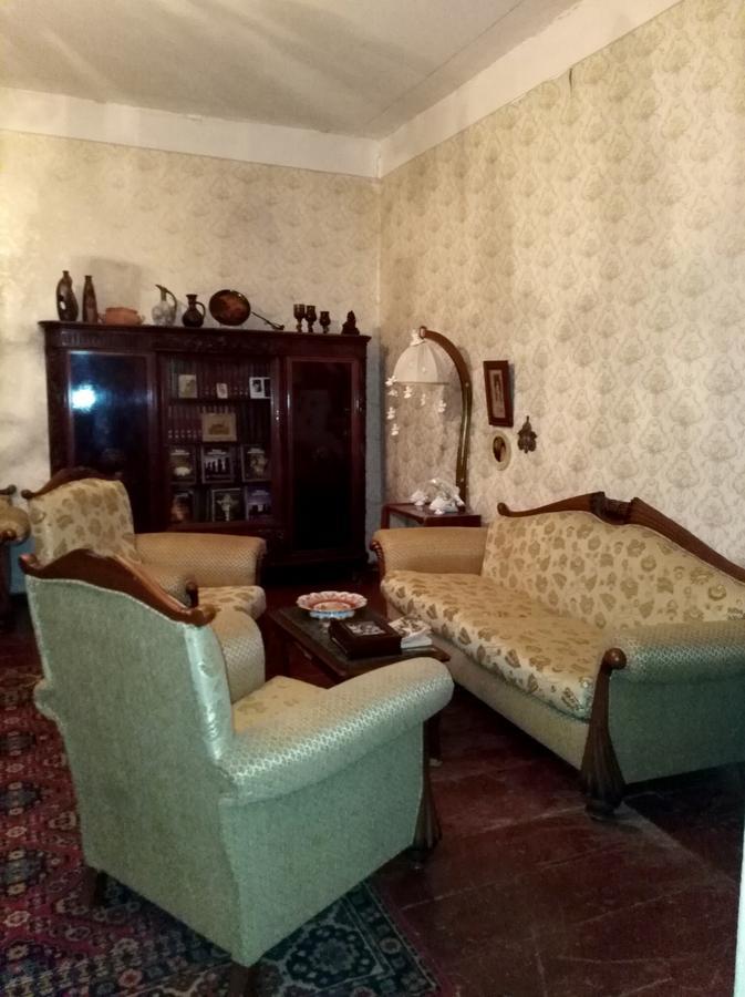 Guesthouse Panorama Koetaisi Buitenkant foto